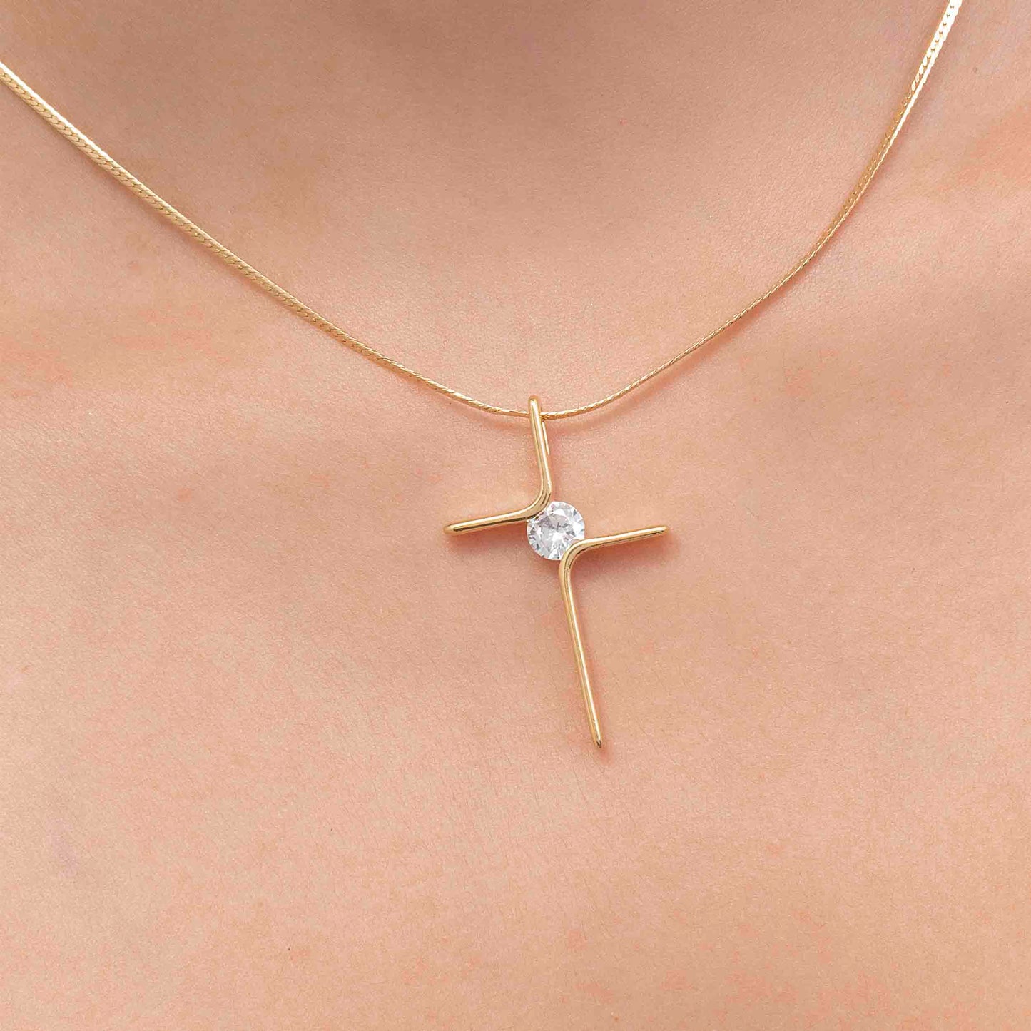 DIJE CRUZ CIRCONIAS 4 CM