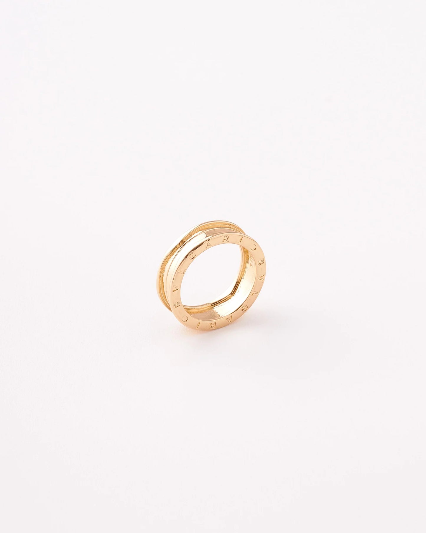Anillo de lujo BVL