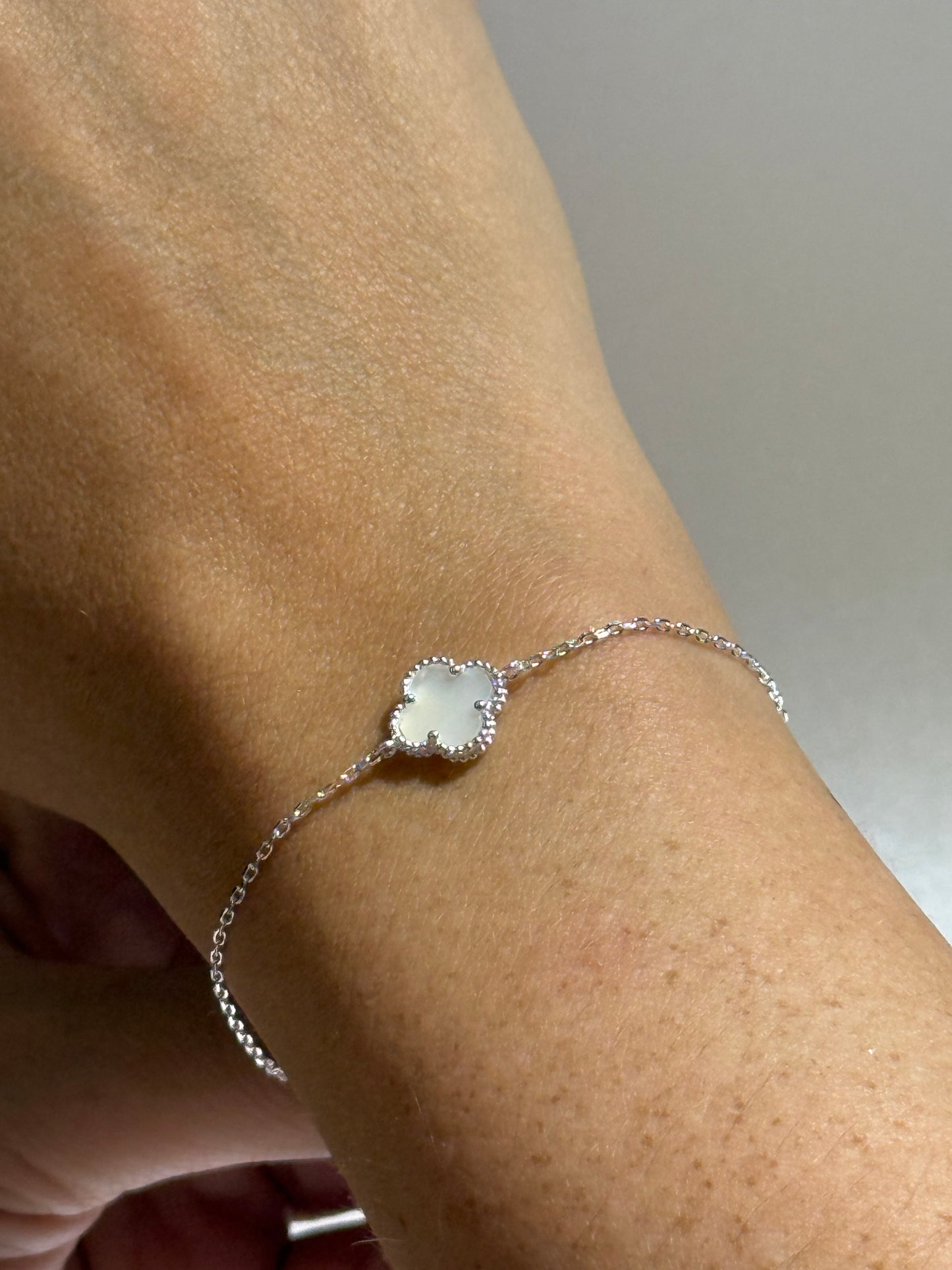 Pulsera Clover Nacar 1,0 mm 15,5 Cms